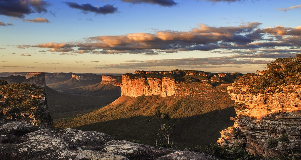 Locations of the Chapada Diamantina National Park and the town of