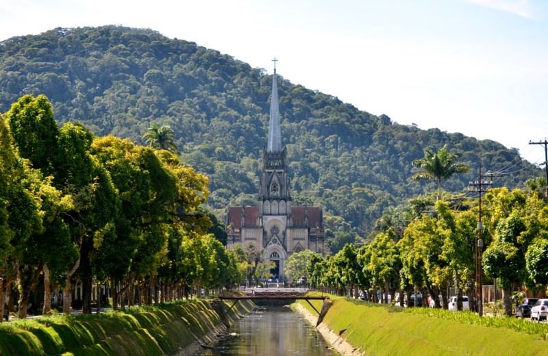 10 Incredible Year-Round Experiences & Things to Do in Petropolis Brazil